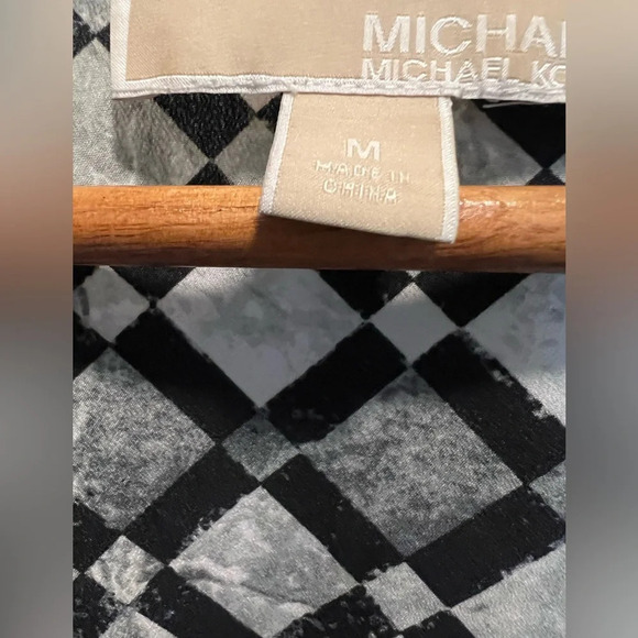 Michael Kors Women’s Size Med Grey Black White Geo Maxi Dress Slits Tie Waist - Picture 6 of 9